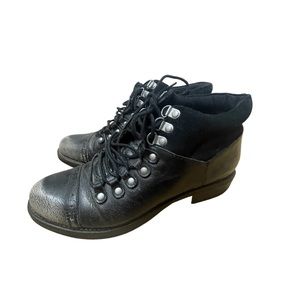 KENSIE | aged-leather look booties, size 8.5M